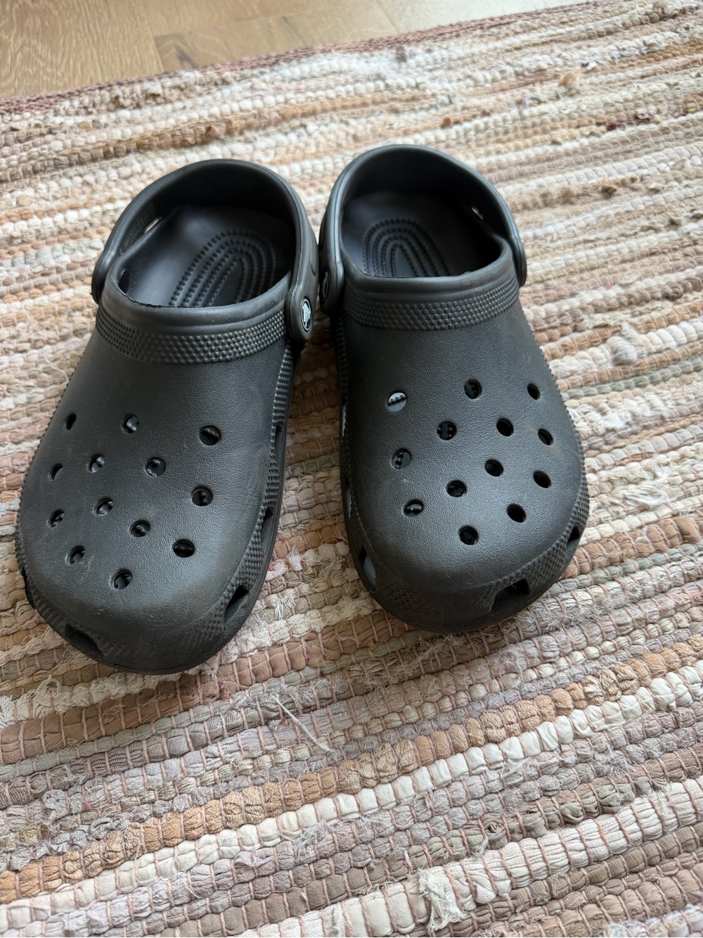 Crocs Classic Clogs, unisex M6/W8
